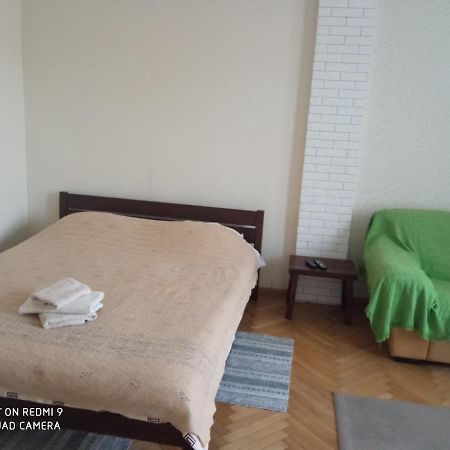Apartments On Arkhypenka Street Lviv Luaran gambar